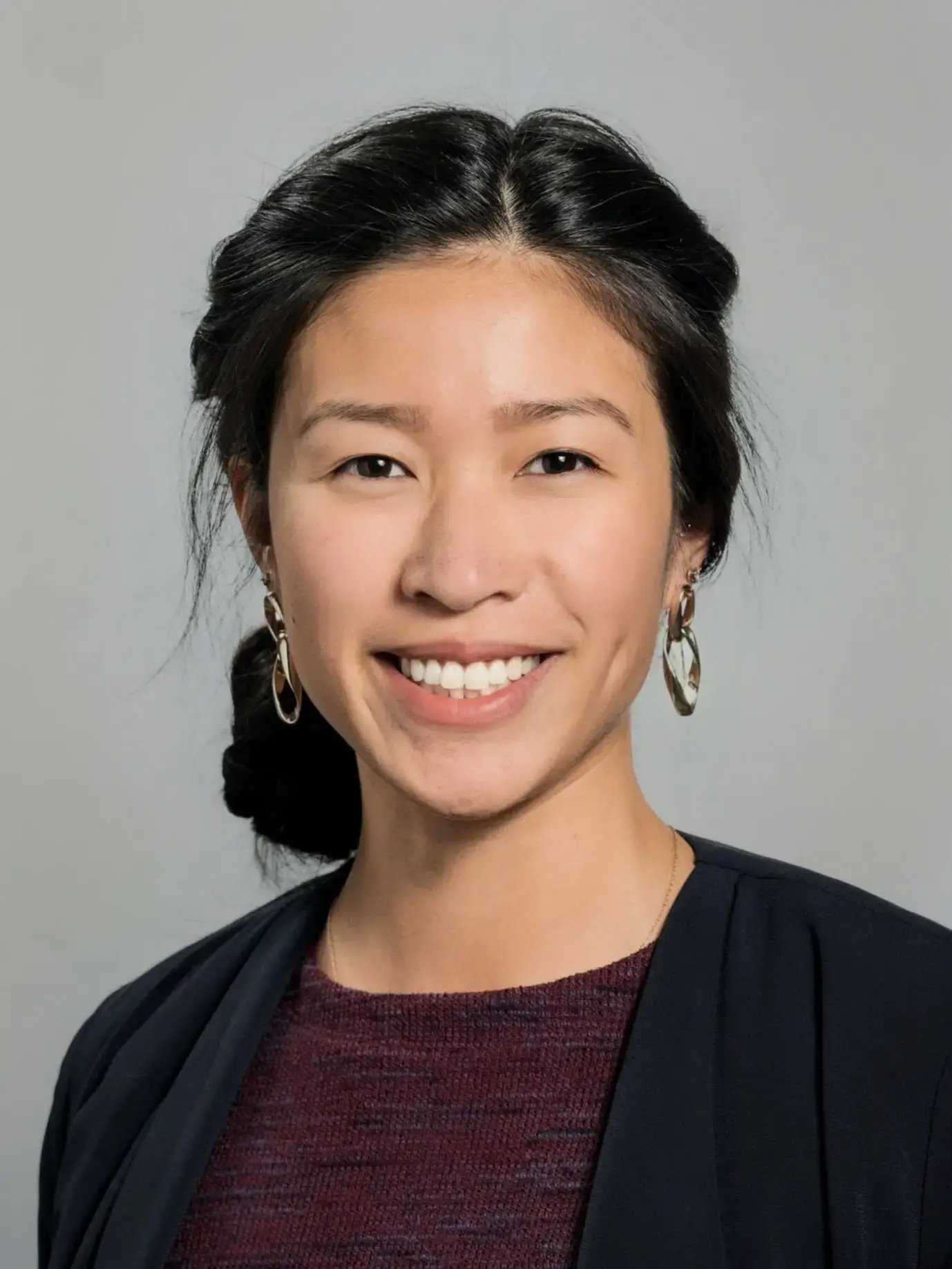 Euodia Leung, MSW, RSW, therapist at Becoming Yourself Counselling, Ontario